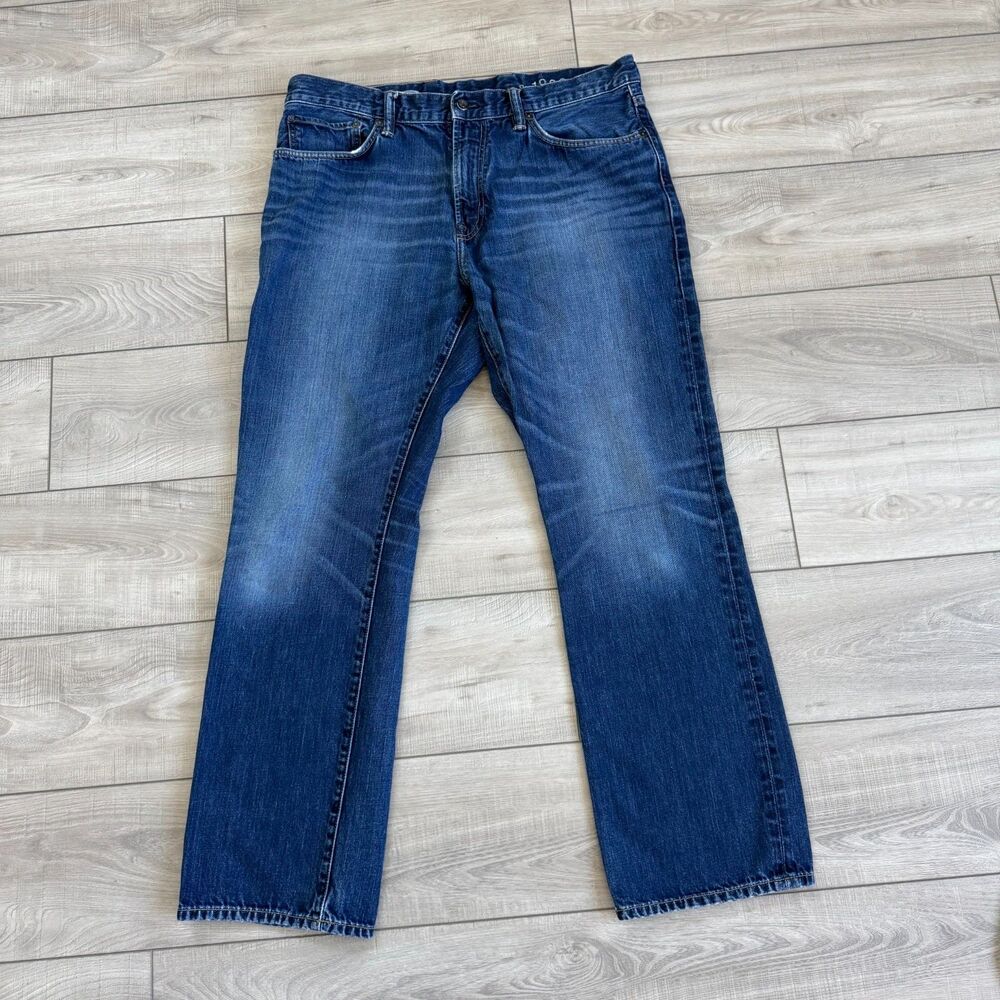 Gap 1969 Men’s Straight‎ Leg Light Acid Wash Front/back, mid rise Denim Jeans 38